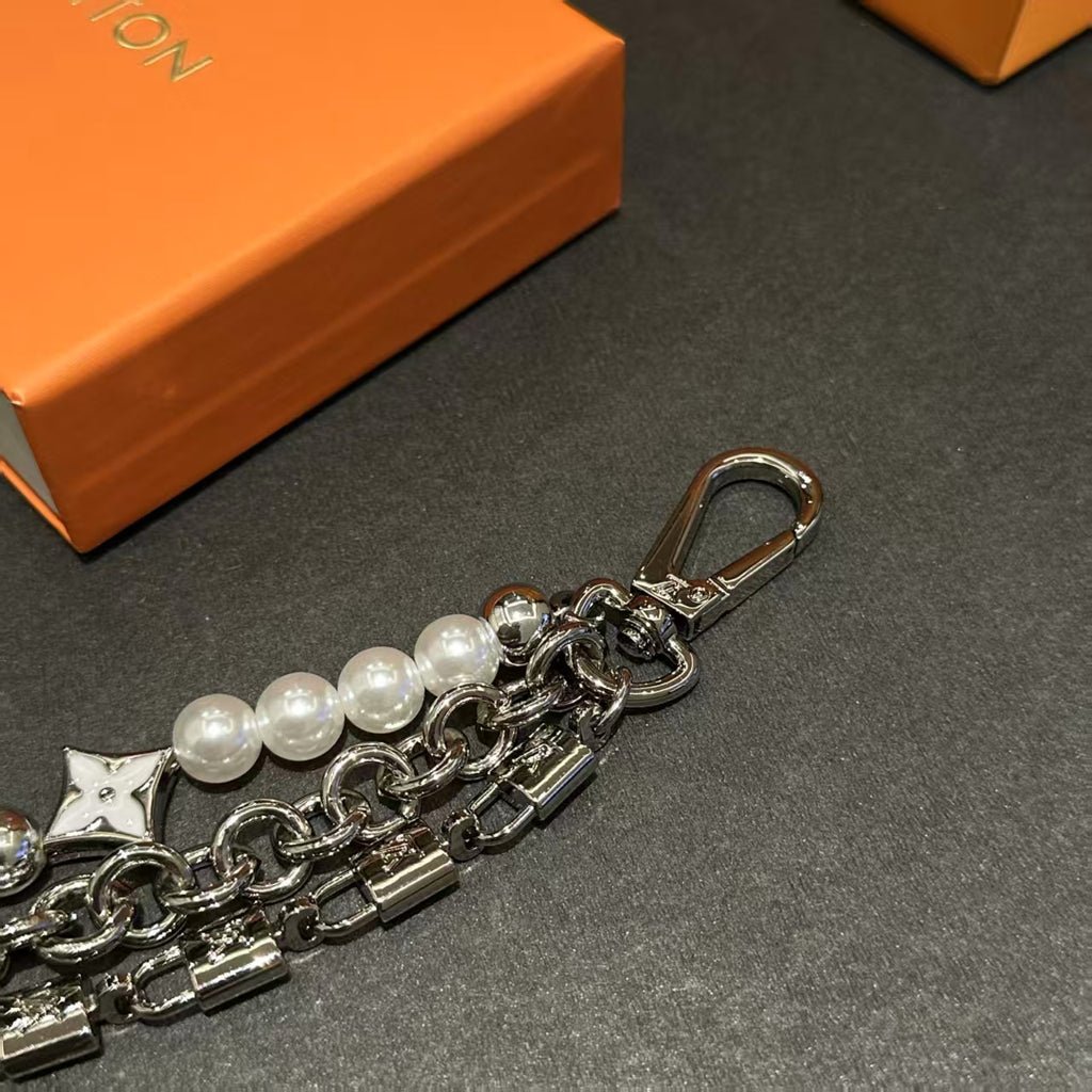A1R46E14 Popular bag 's charms accessories