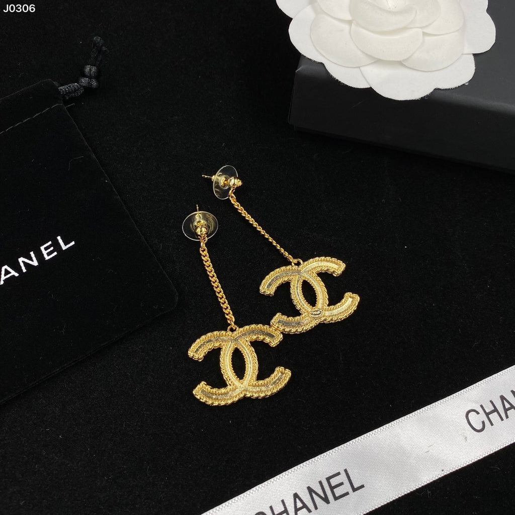 X1Z94C634E Popular Earrings