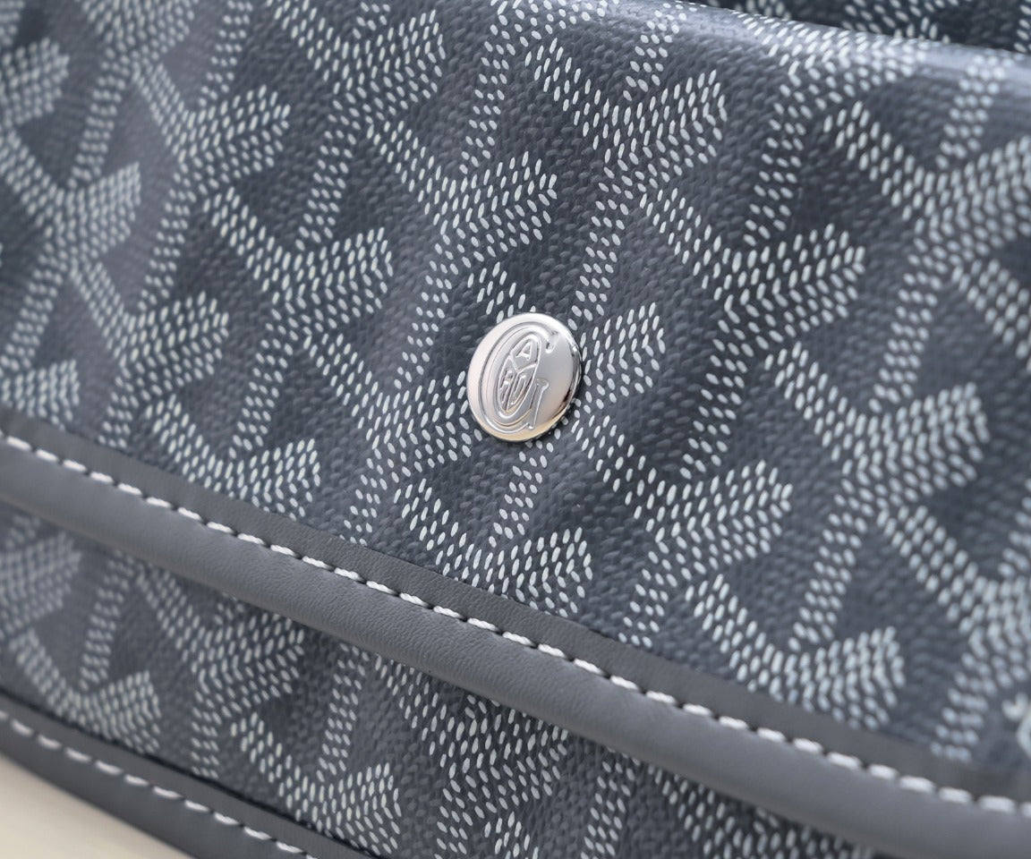 B1R175A7 Popular  handbag