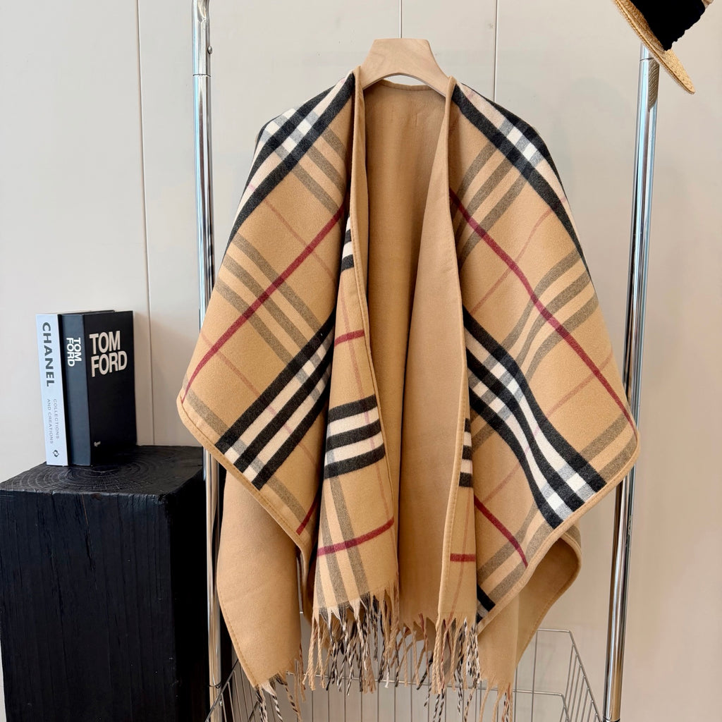W1R86R61 Popular cape