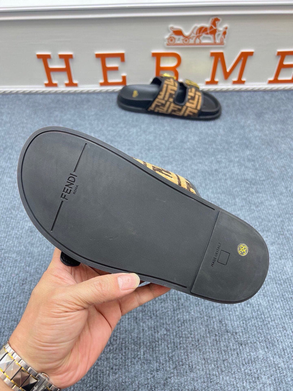 Z5ZF38 Popular slippers