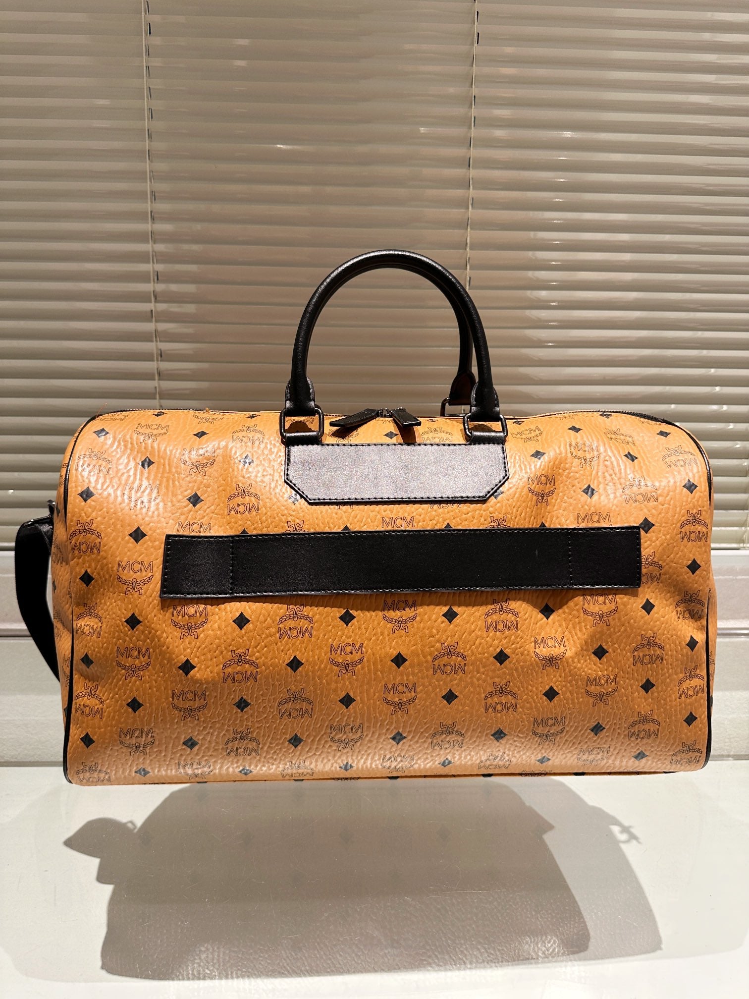 B6X103M198 Popular  leather bag 