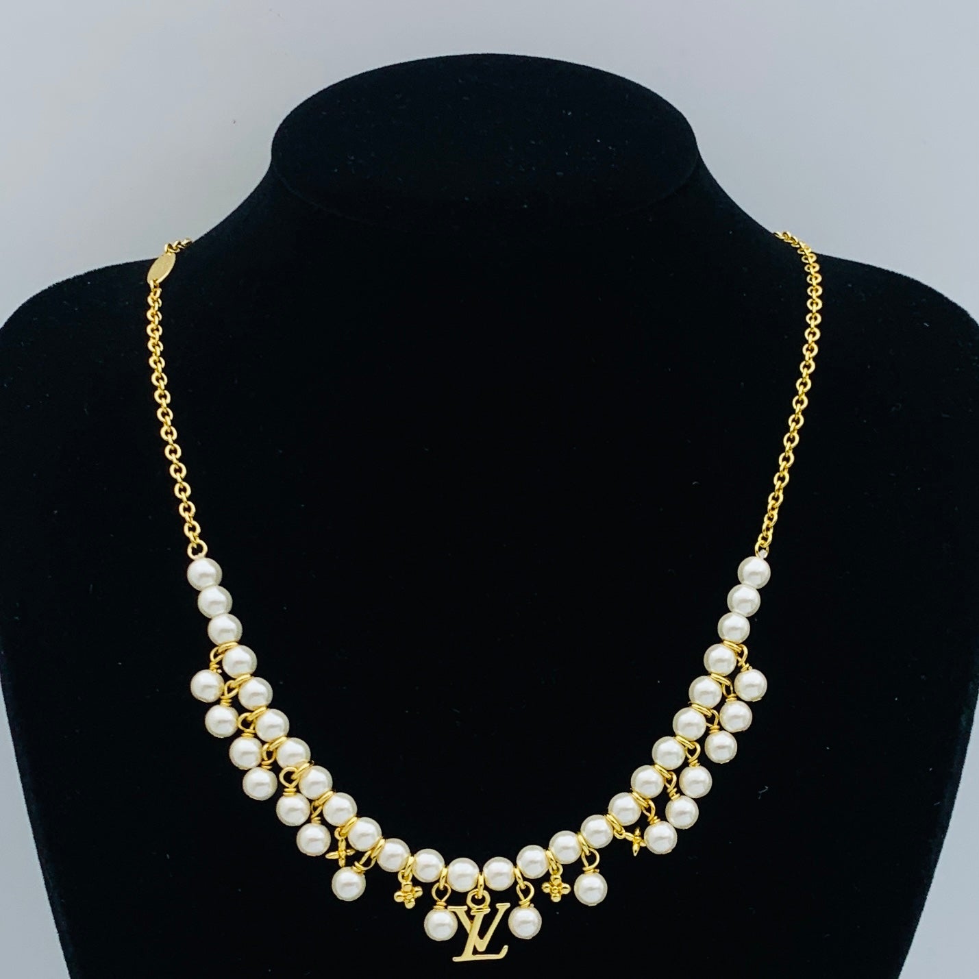 X1Q85E81X Popular Necklace