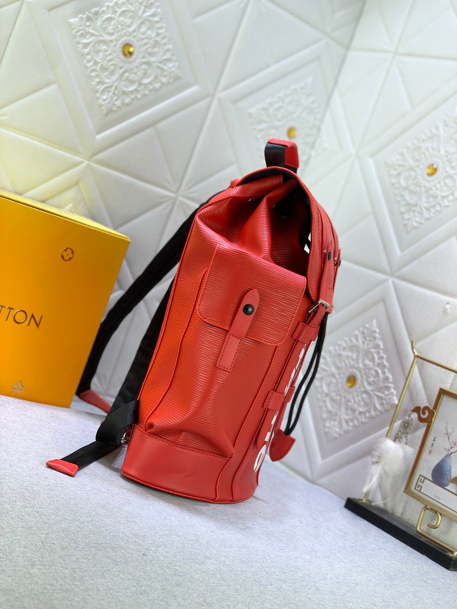 B1W25E73 Popular Backpacks