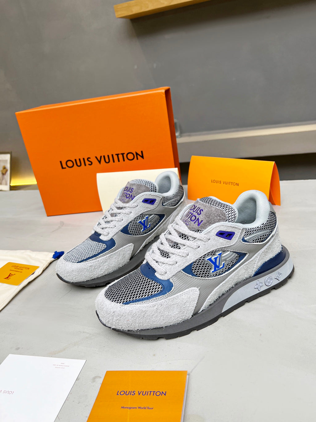 Z2Q105E228 Popular high-quality  Shoes