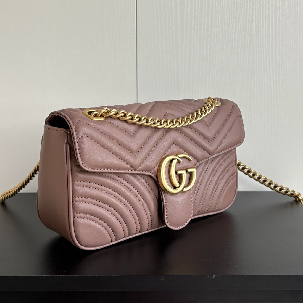 B1P36B69 Popular leather bag