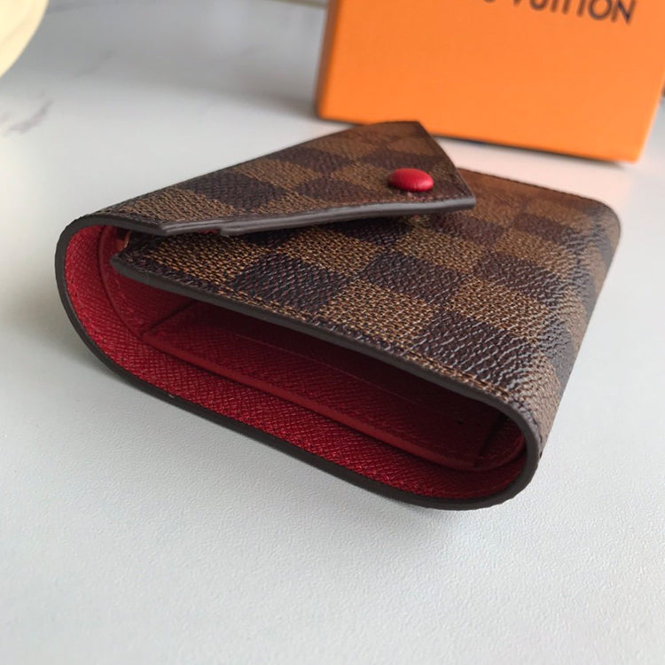 B1P20E4 Popular  leather wallets