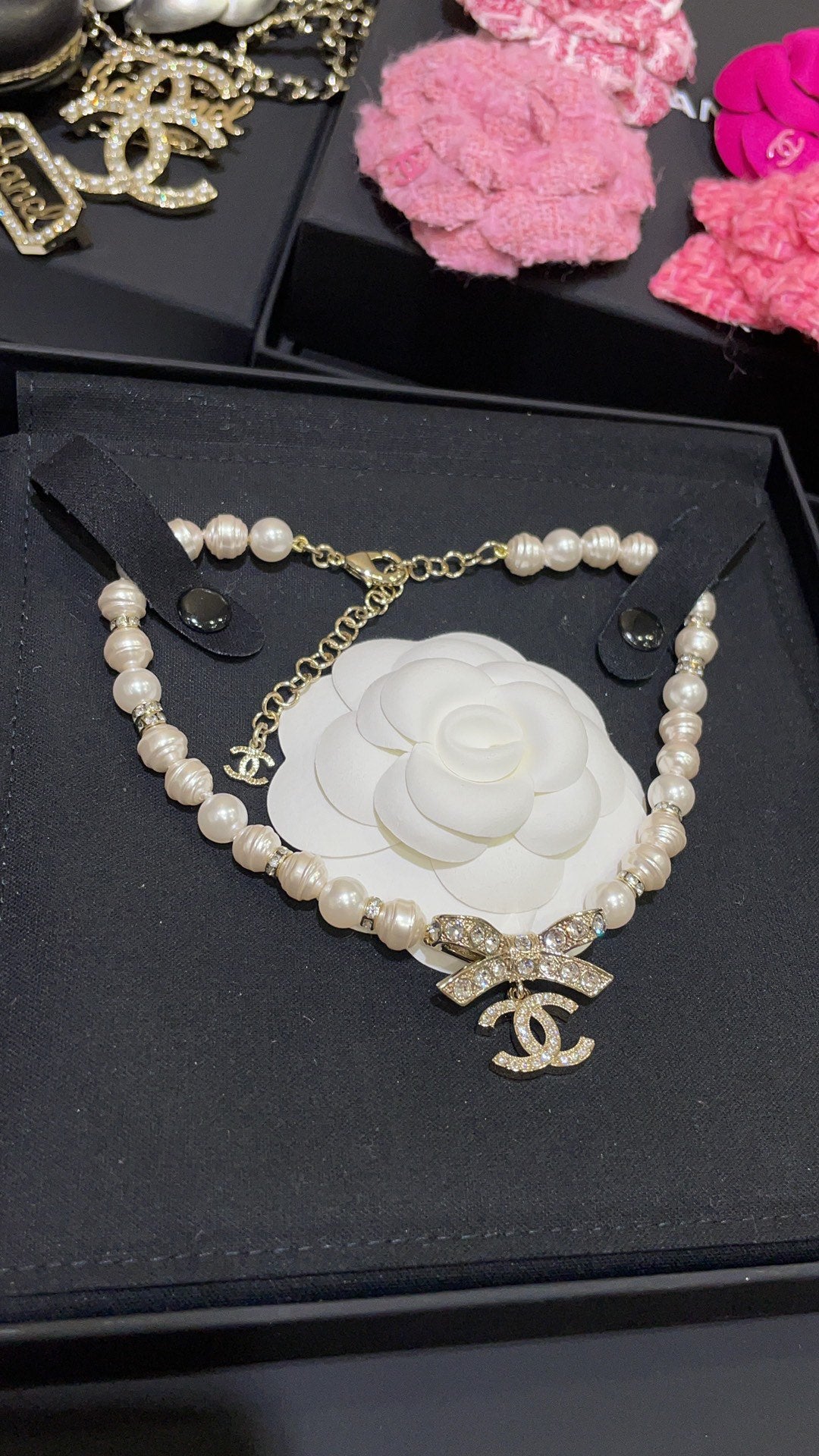 X1Q85C243X Popular Necklace