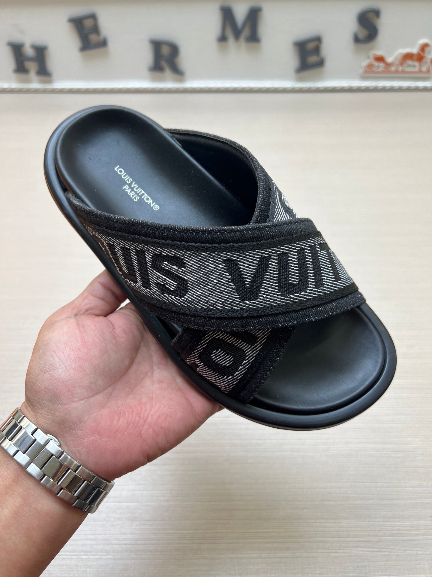 Z5Z35E273 Popular Slippers