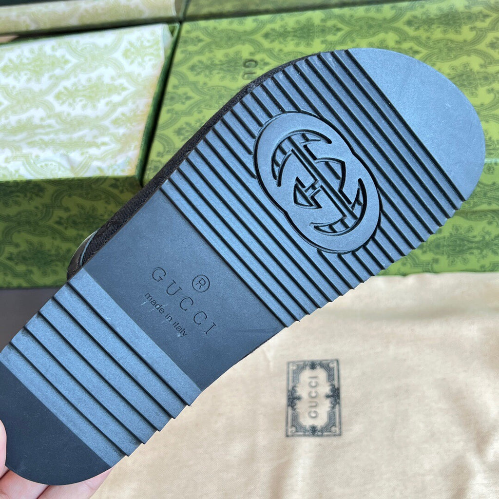 Z2YB26 Popular Slippers