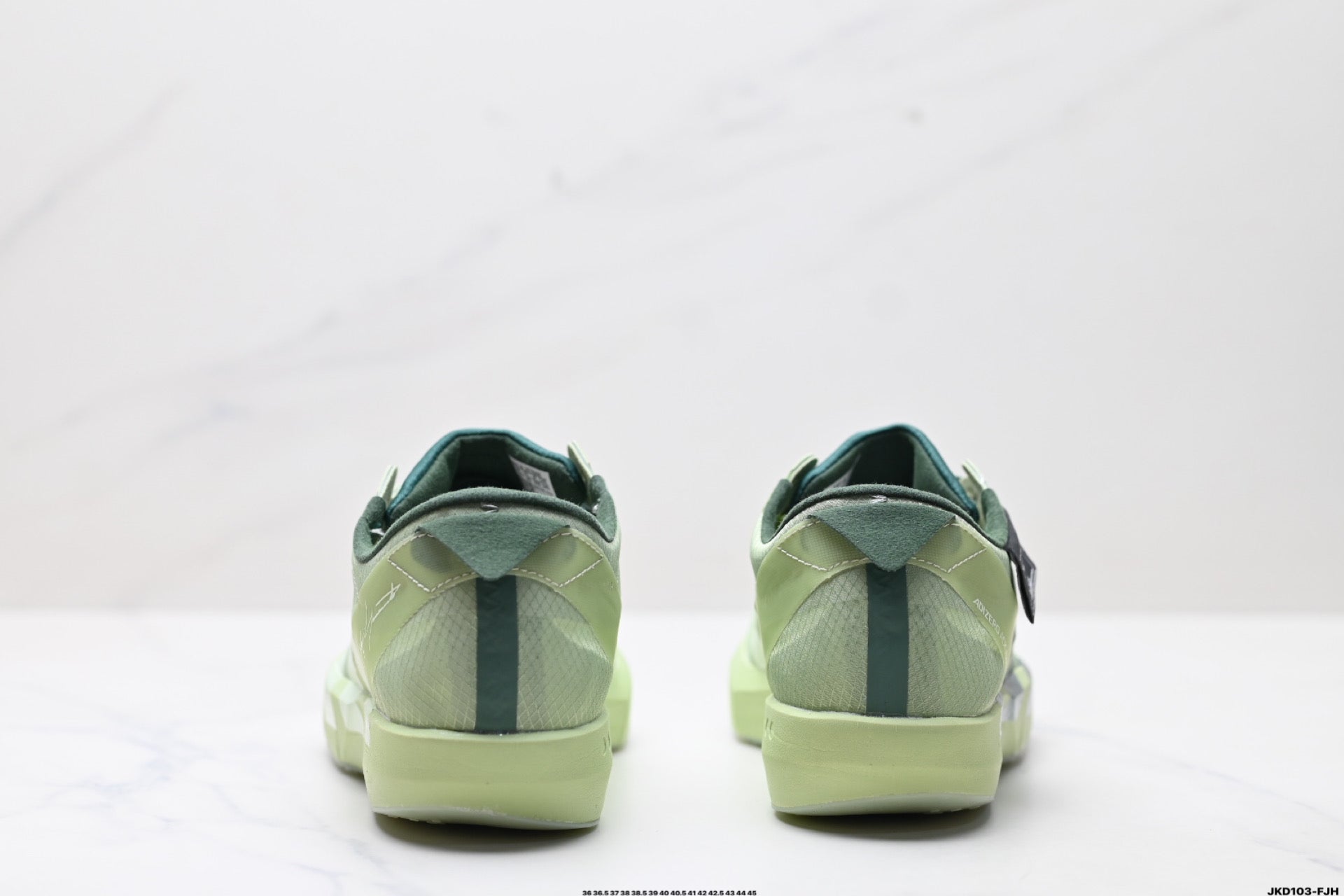Z4Q95A54  Popular  shoes