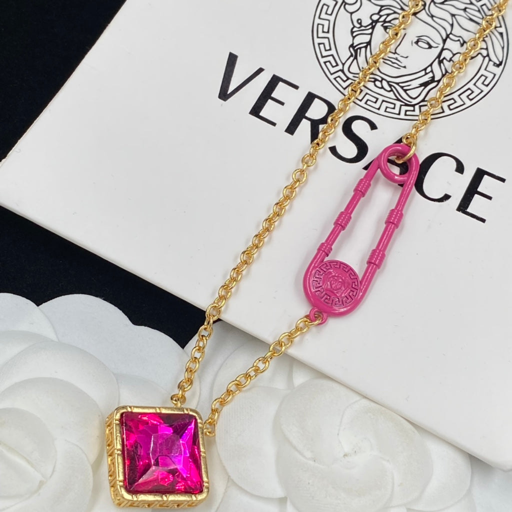 X1Q85V360X Popular Necklaces