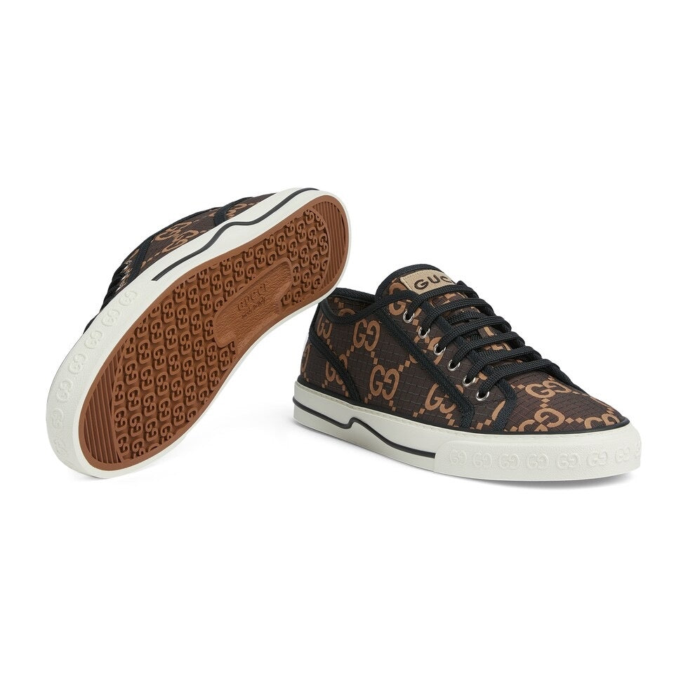 Z2Q105B212 Popular high-quality Shoes