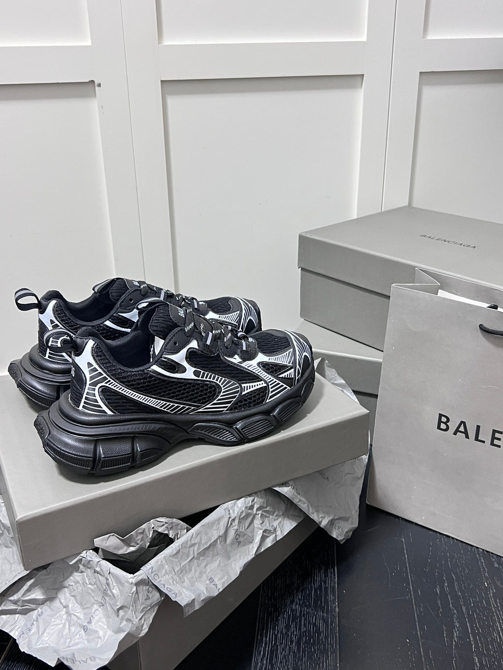 Z1Z54J116 Popular Casual shoes