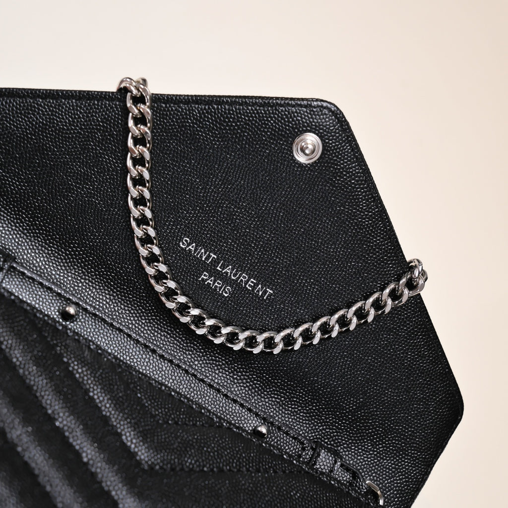 B1R56SL19 Popular leather bag