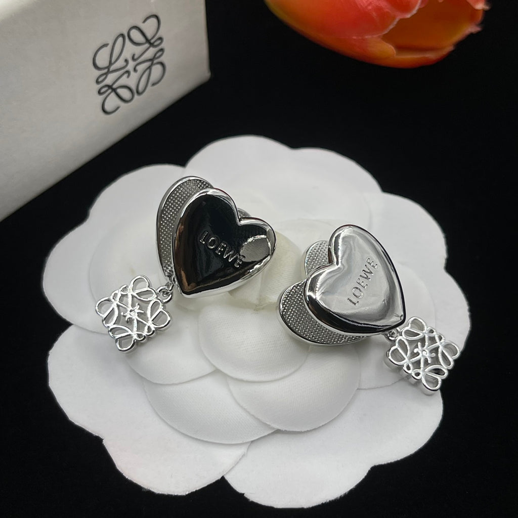 X1Z94A1002E Popular Earrings