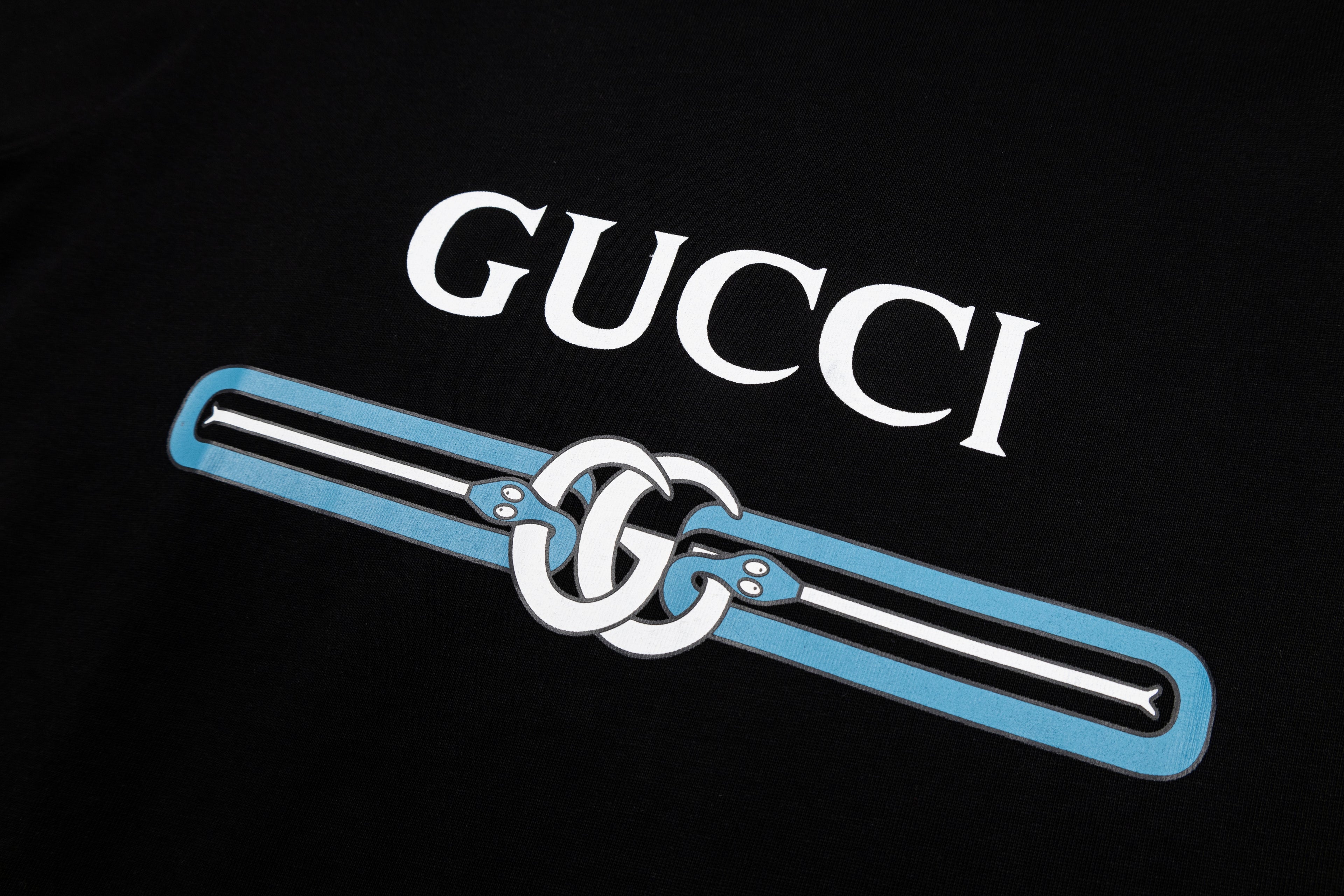 U1R76B32 Popular T-shirts