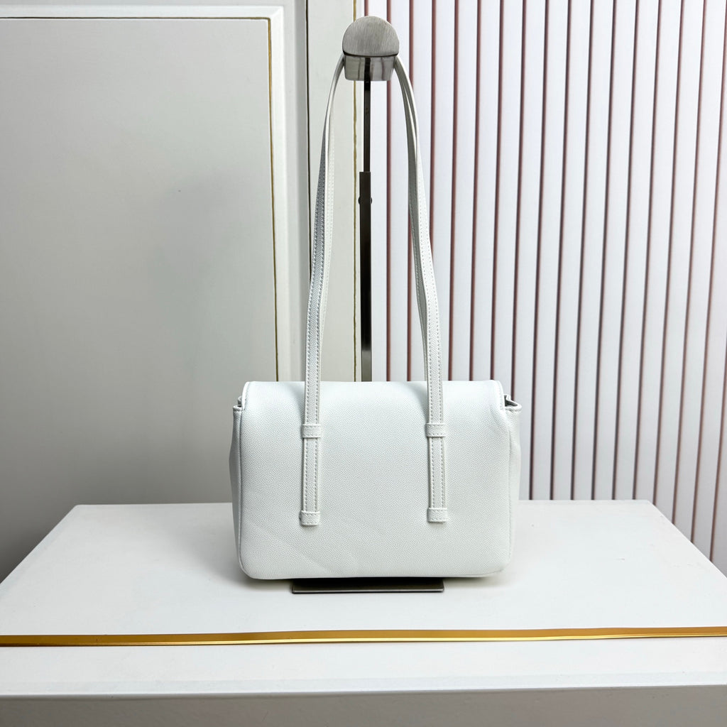 B1X46C2 Popular leather bag
