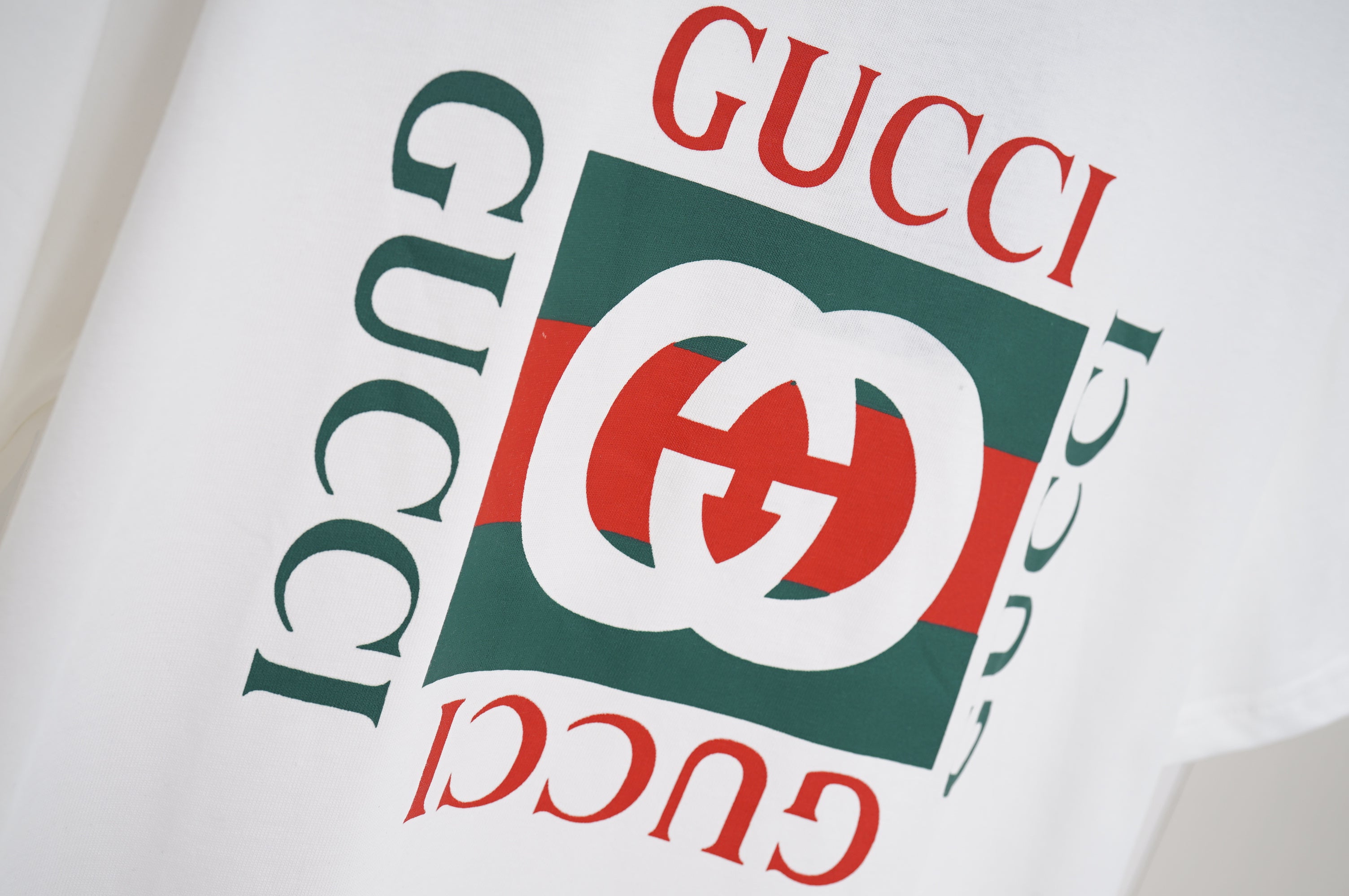 U1N65B21 Popular T-shirt