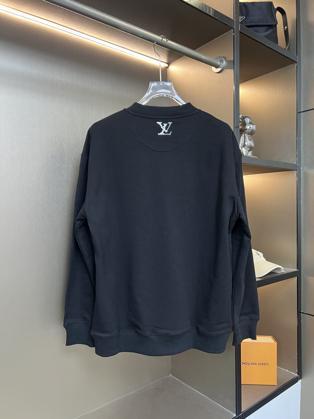 U1Z05E373 Popular Sweaters