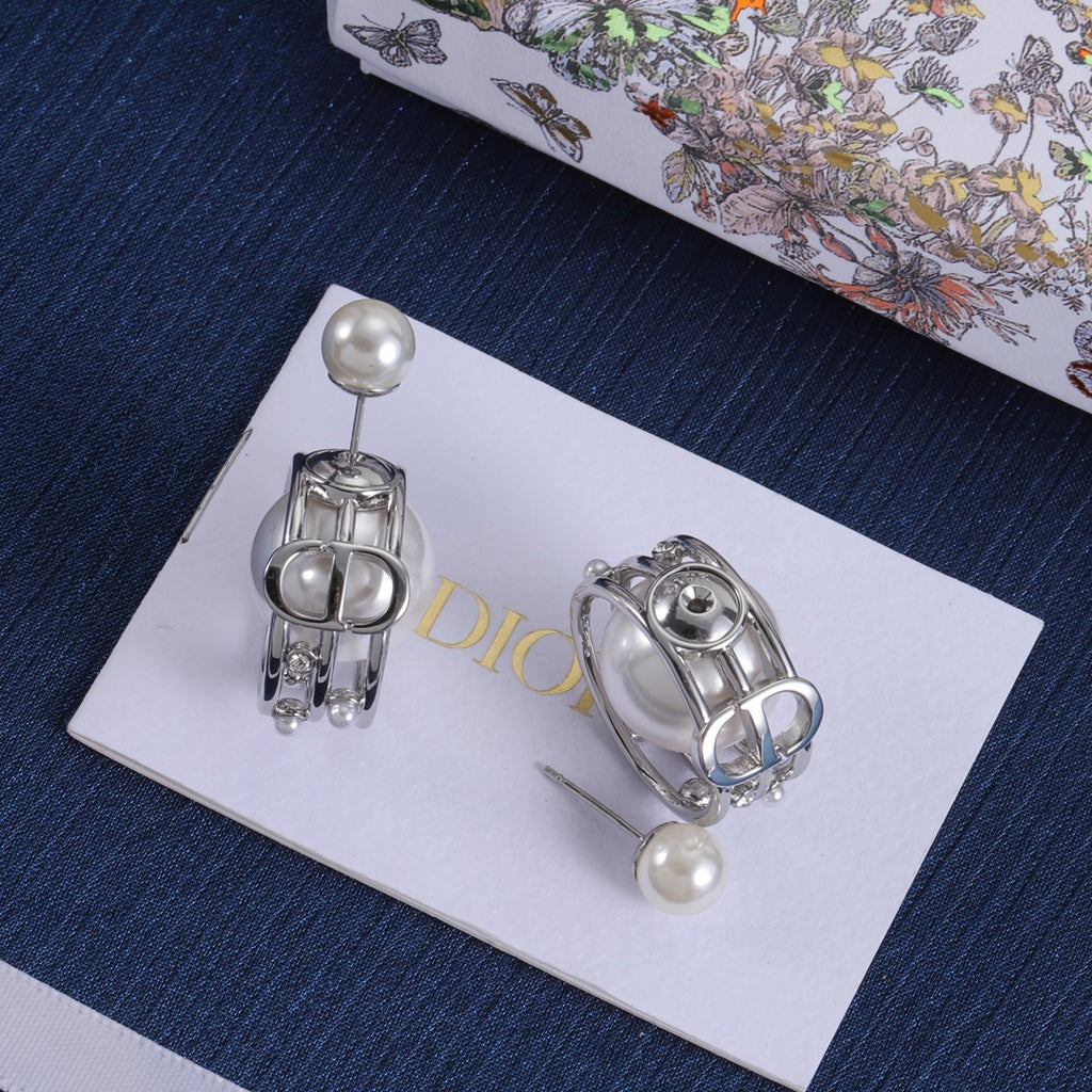 X1Z54D420E Popular Earrings
