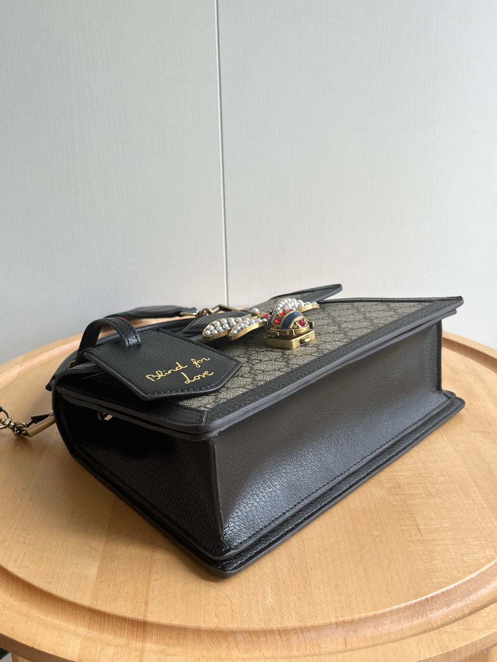 B12X64B468 Popular leather bag