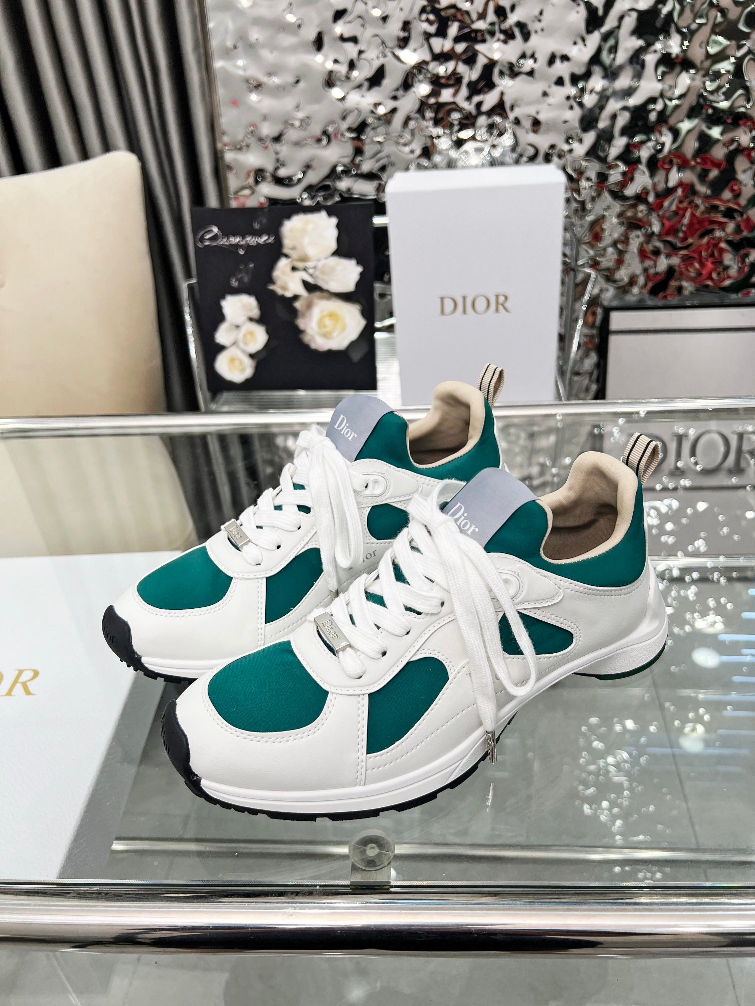 Z2Q105D309 Popular high-quality Shoes