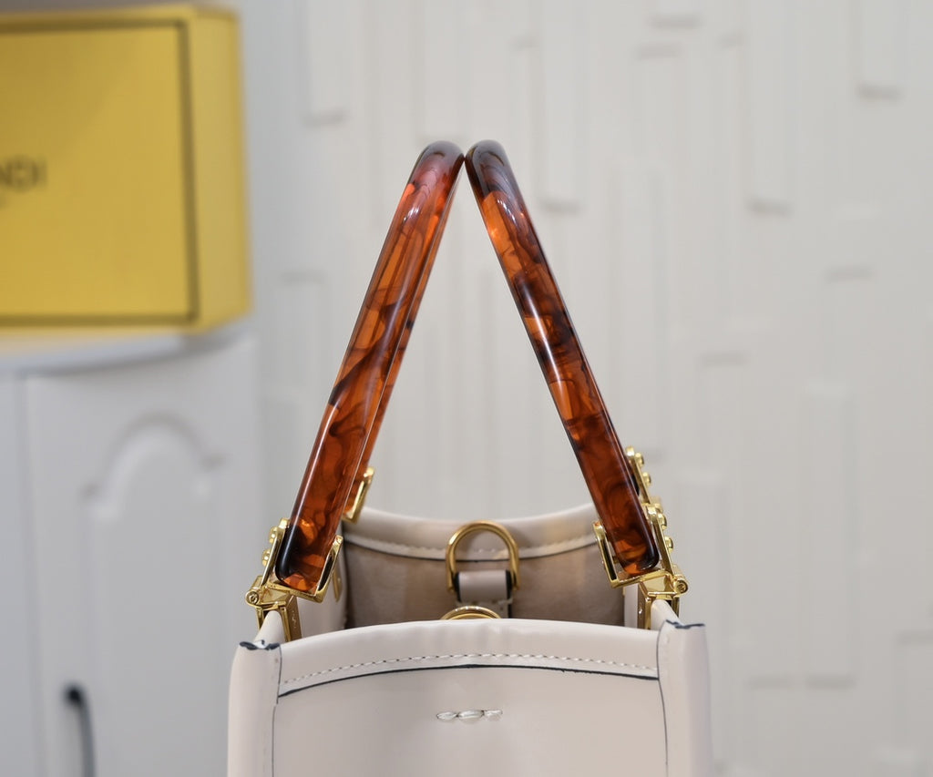 B1P36F101 Popular leather bag
