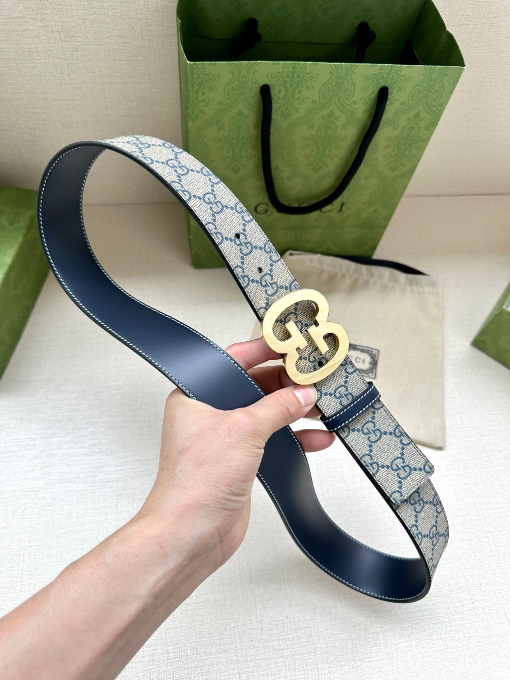 P1R55B210 Popular  High quality belt With full package