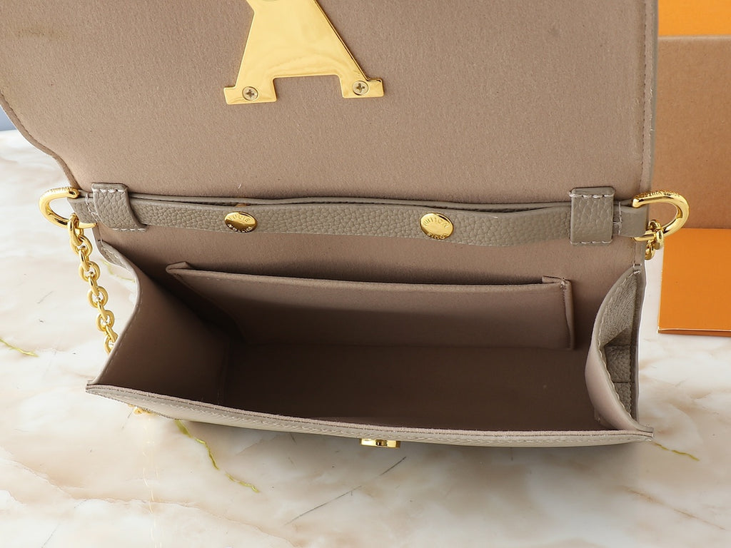 B12W15E1 Popular  leather bag
