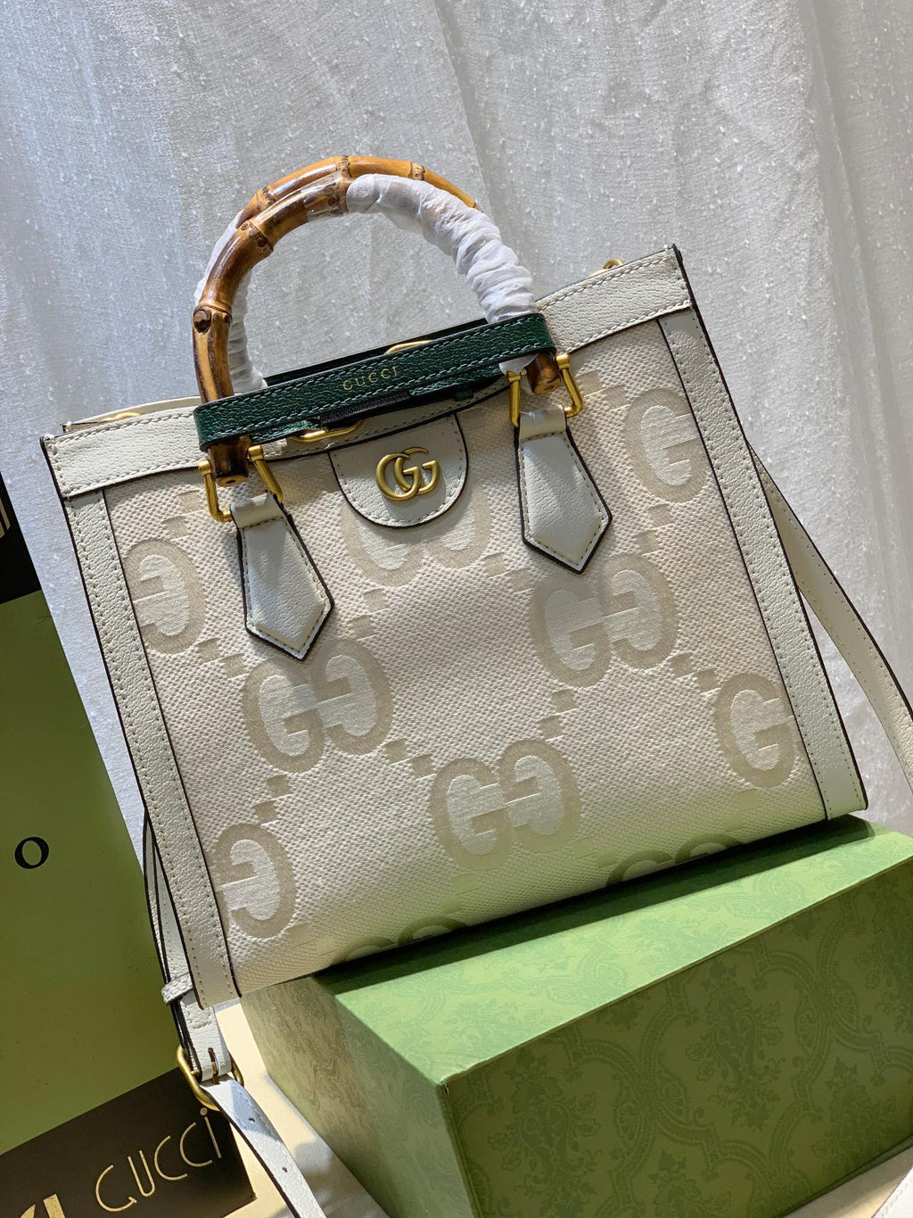 B1X93B117 Popular leather bag 