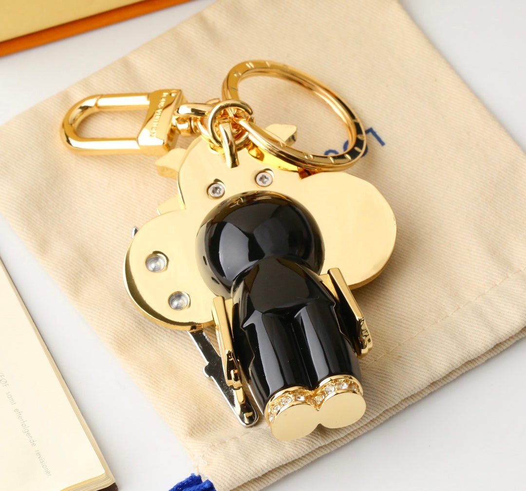 A1Z84E66  Popular key closure
