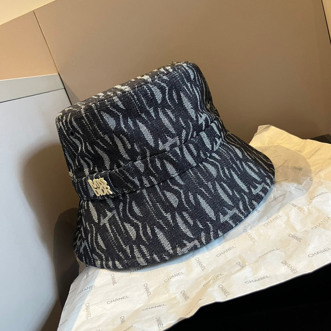 M1Z45D567 Popular hats