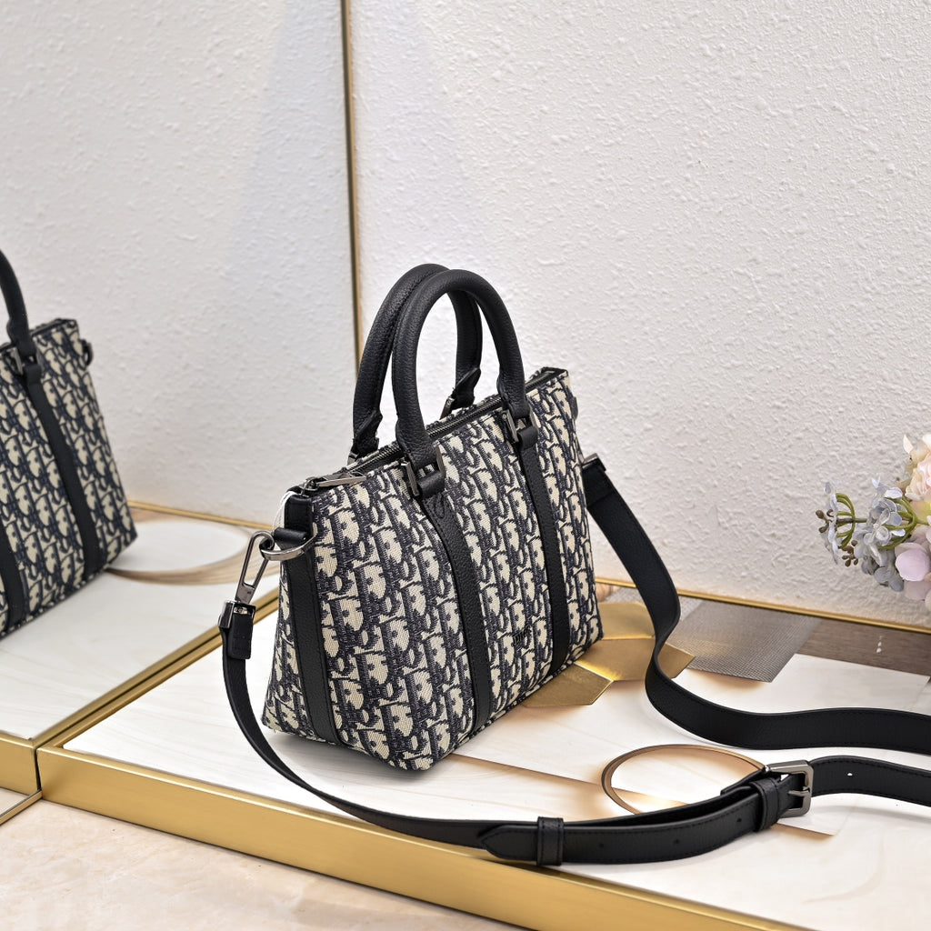 B1X104D65 Popular  bag