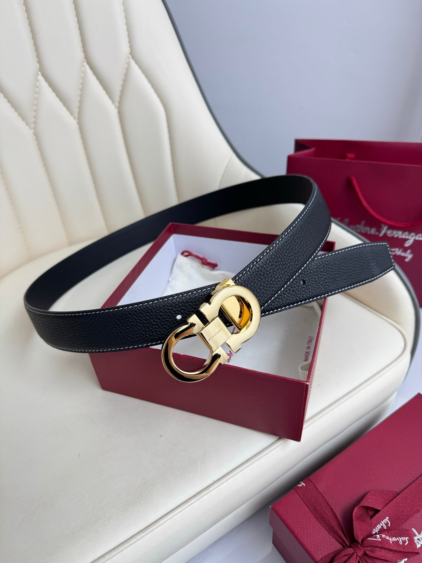P1Q115A57 Popular High quality belt With full package