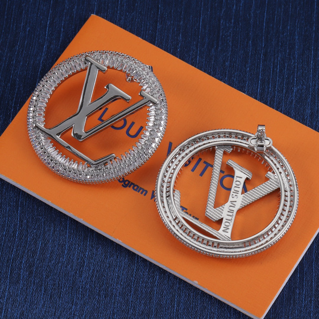 X1Z94E1017E Popular Earrings