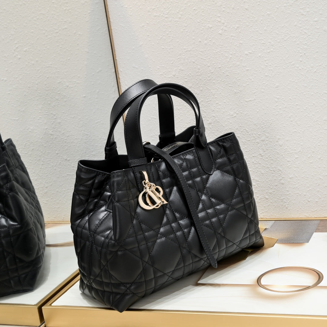 B12X44D359 Popular   leather bag 