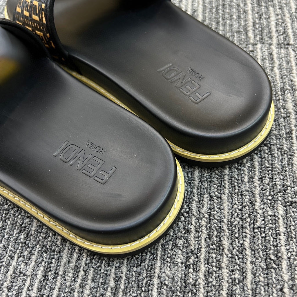 Z5XF104 Popular Slippers