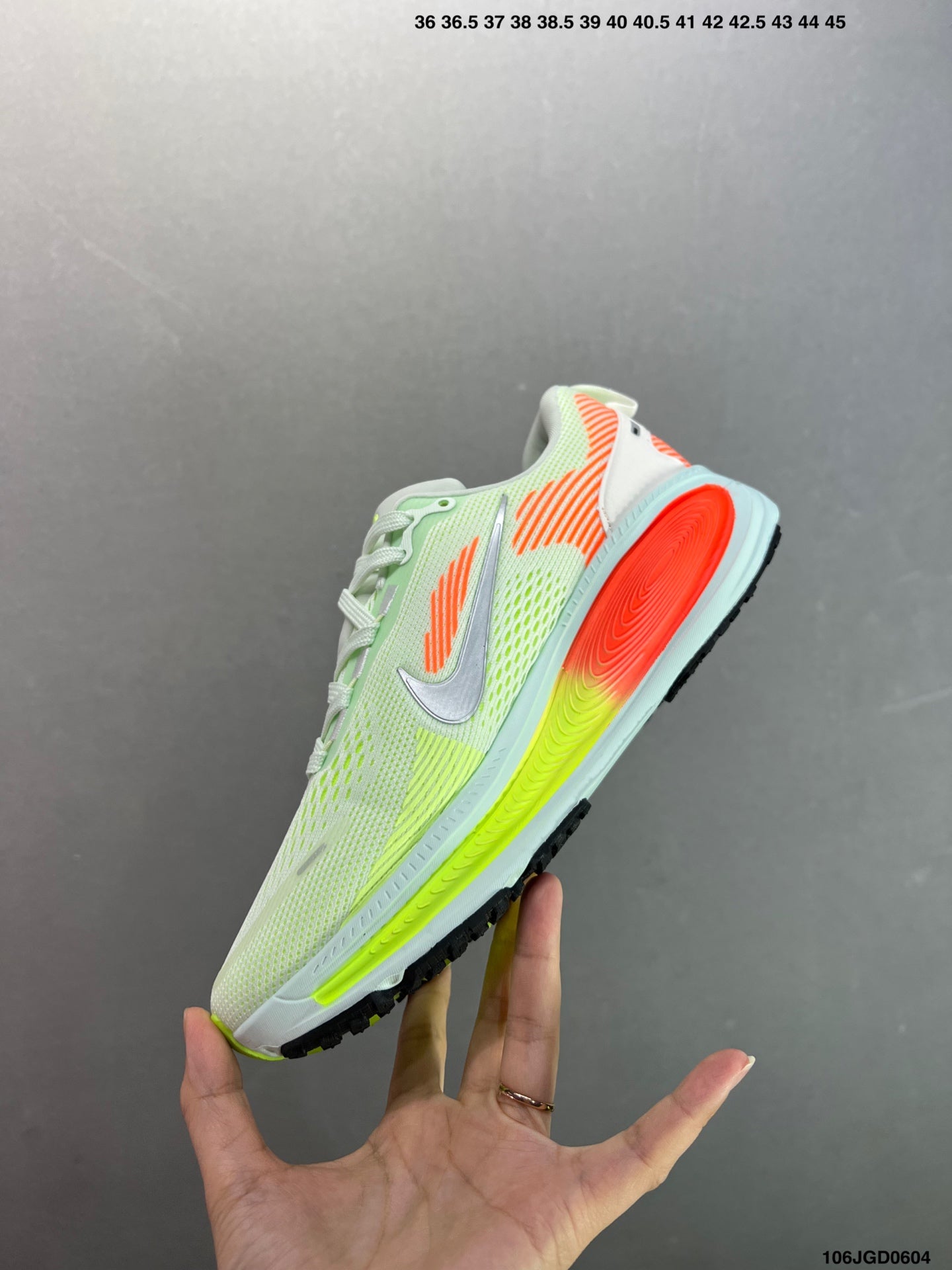 Z4N65A10  Popular shoes
