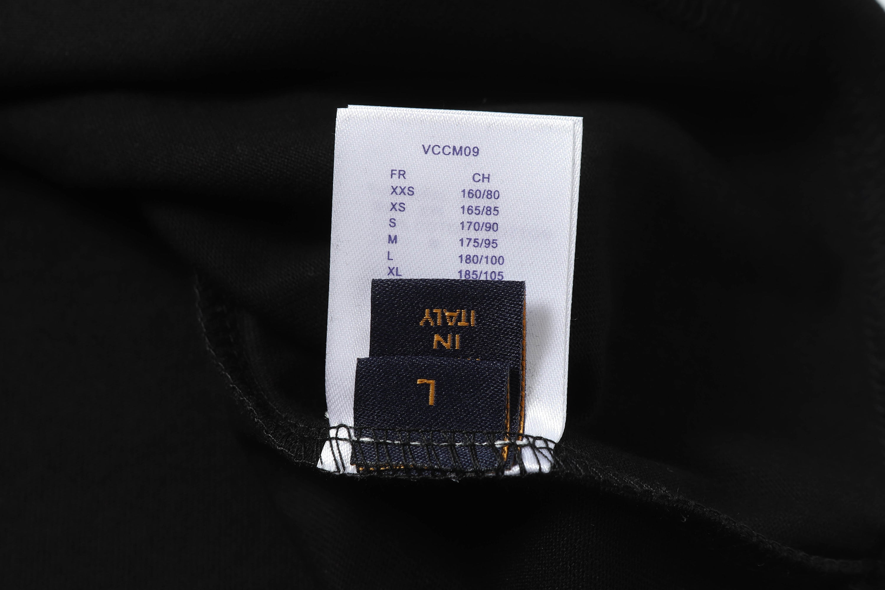 U1R45E166 Popular T-shirt