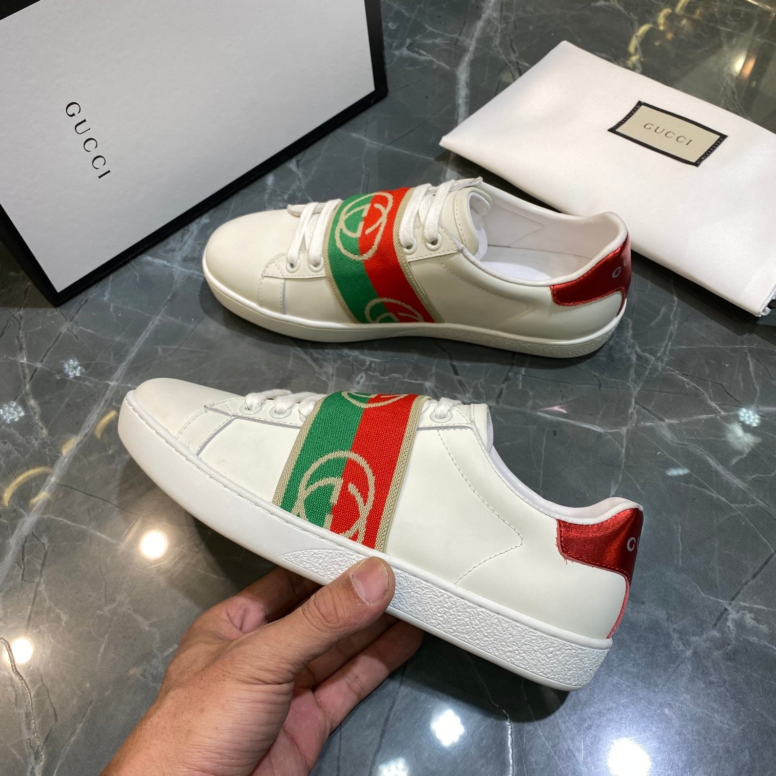 Z2Q105B188 Popular high-quality Shoes