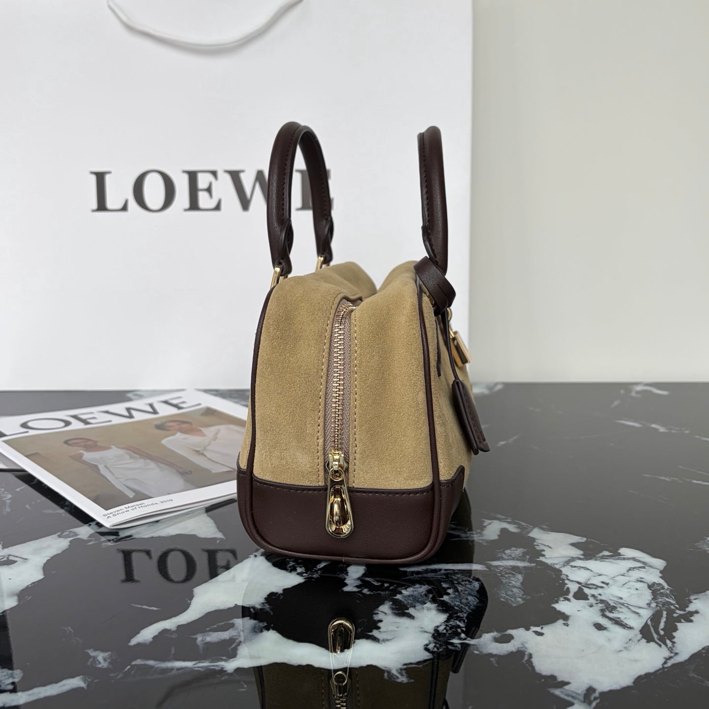 B1R66A12 Popular leather bag