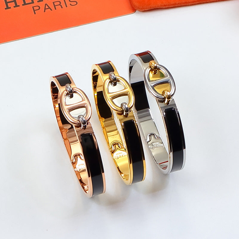 X2B94H154K  Popular bracelet