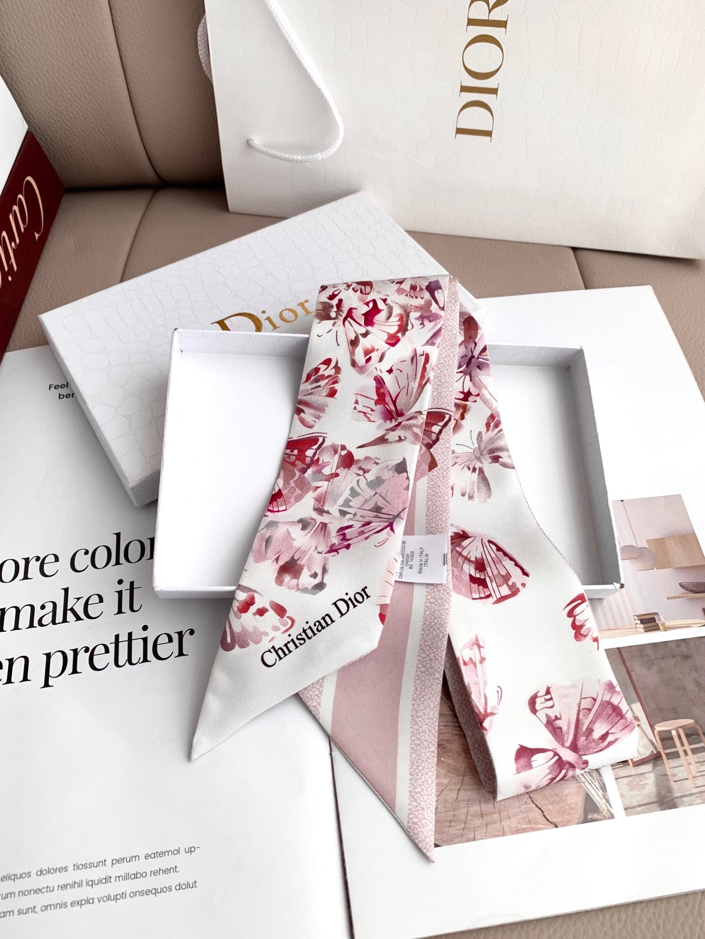 W1N46D41 Popular Silk Scarve