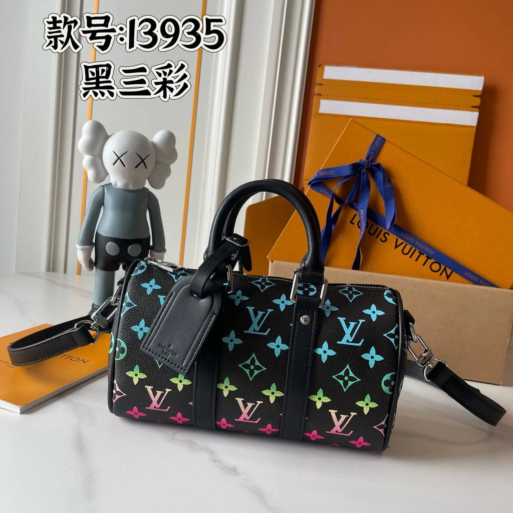 B1P46E32 Popular leather bag