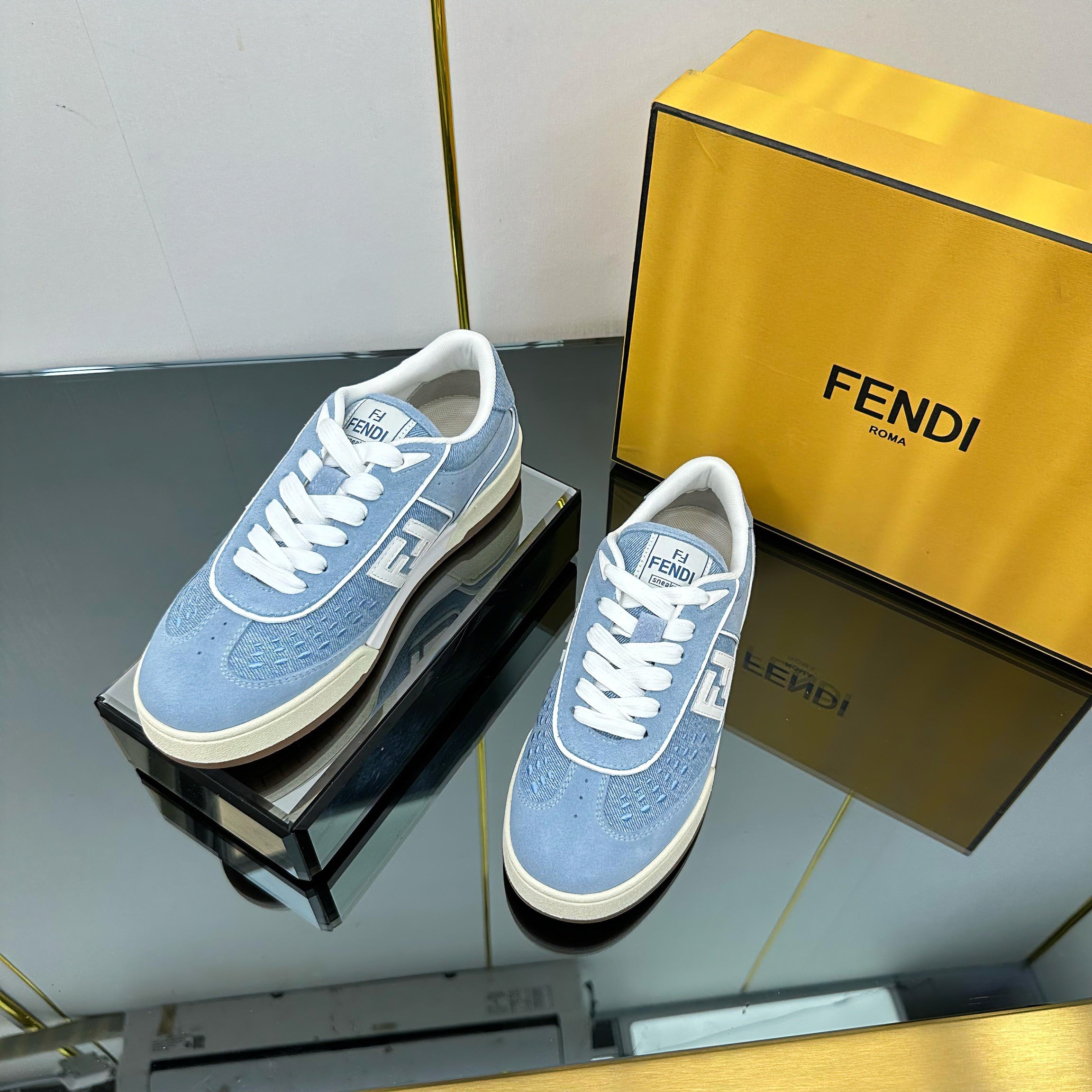 Z2Q105F421 Popular high-quality Shoes
