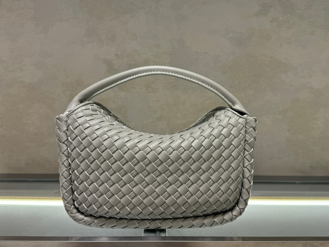 B1X104A83 Popular  leather bag