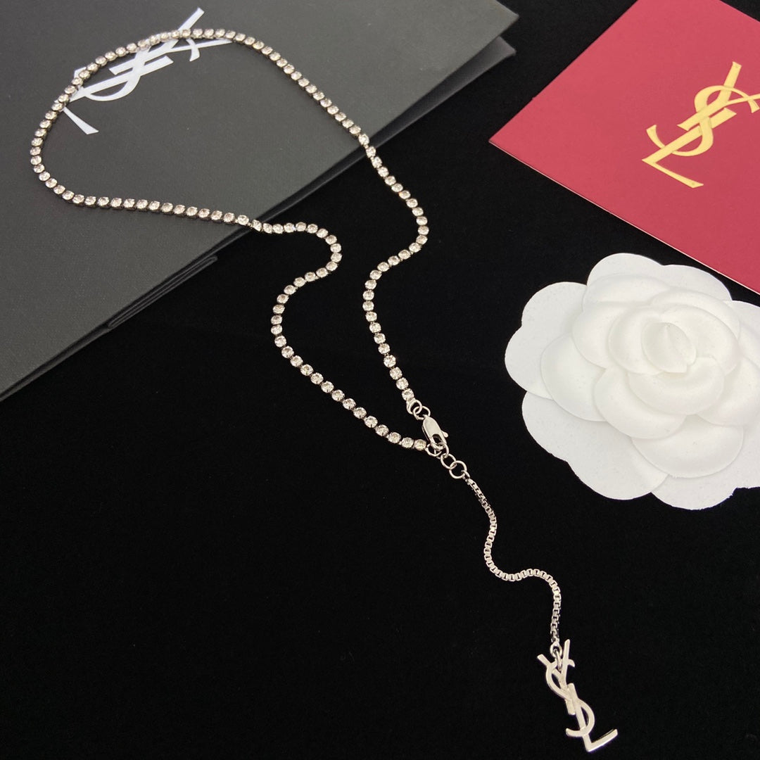 X1Q85SL347X Popular Necklaces