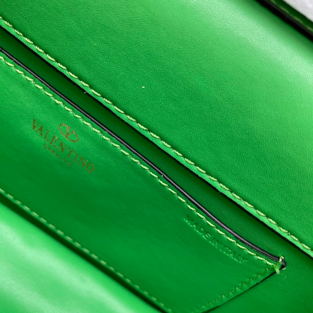 B1W35VL119 Popular bag
