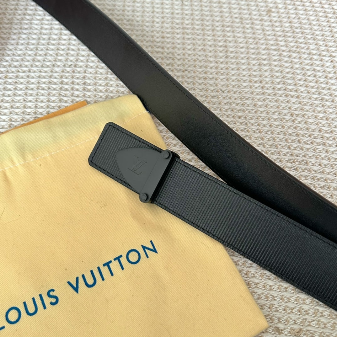 P1Q64E136 Popular  High quality belt With full package